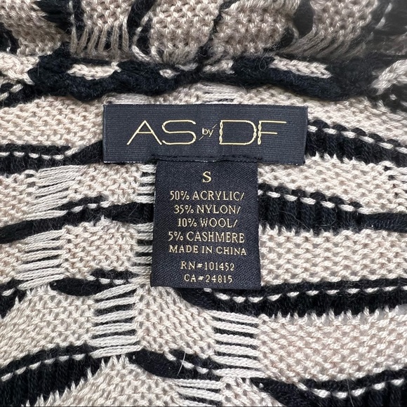 AS by DF Anthropology Size S Women Cardigan Front Long Sleeve A060322 Rn 101452 - Picture 5 of 5